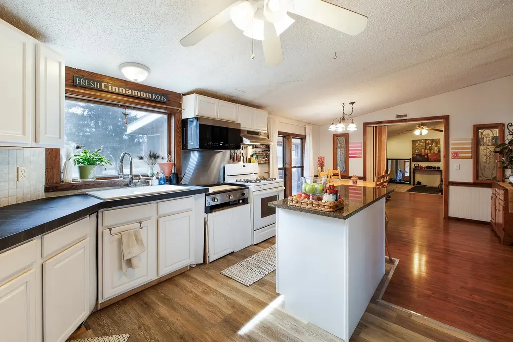 287 Canal Lane North Hero VT 05474