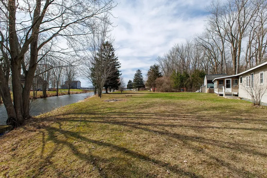 287 Canal Lane North Hero VT 05474