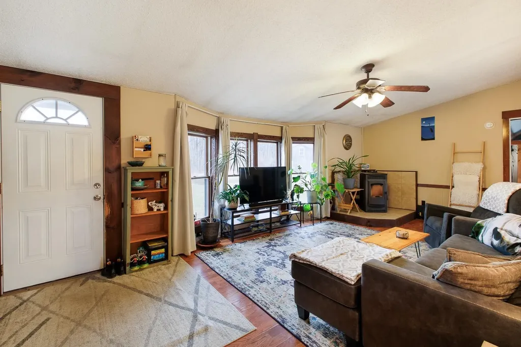 287 Canal Lane North Hero VT 05474
