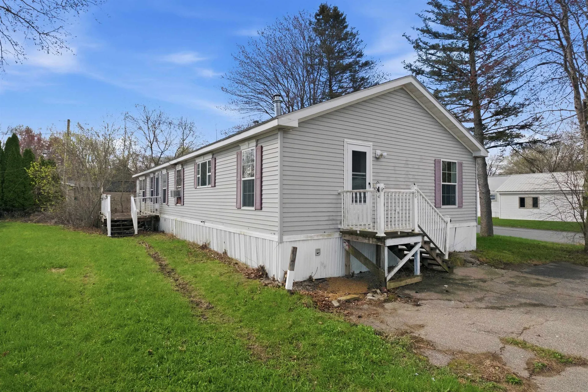 26 Hazel Drive Concord NH 03301