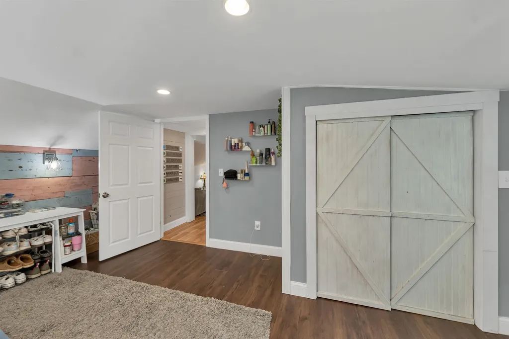 8 Beauview Street Rochester NH 03867