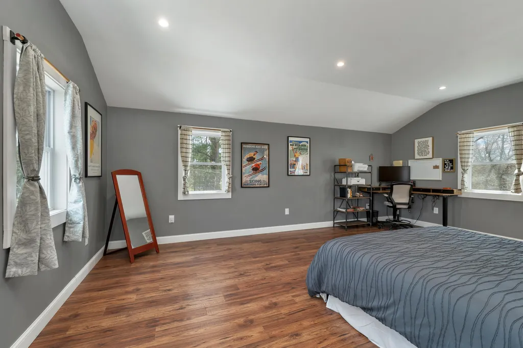8 Beauview Street Rochester NH 03867