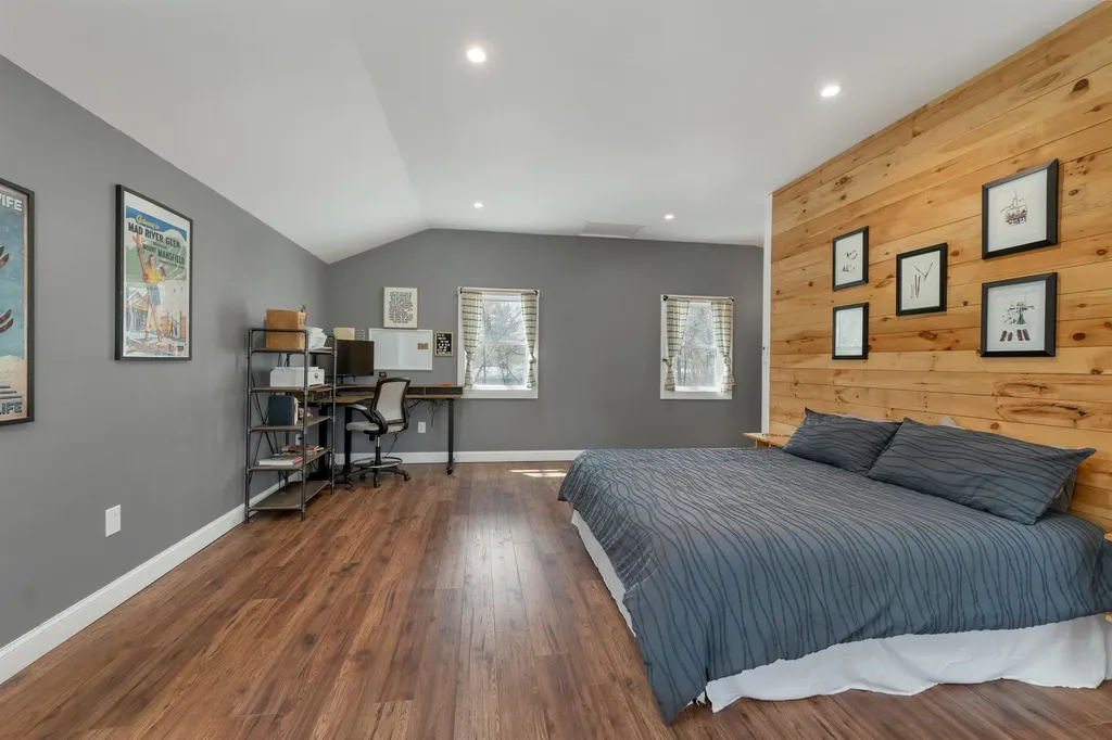 8 Beauview Street Rochester NH 03867