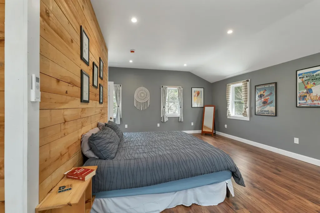 8 Beauview Street Rochester NH 03867