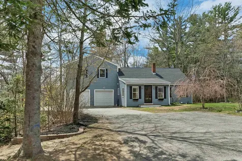 8 Beauview Street Rochester NH 03867