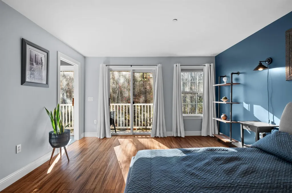 24 Deborah Lane Dover NH 03820