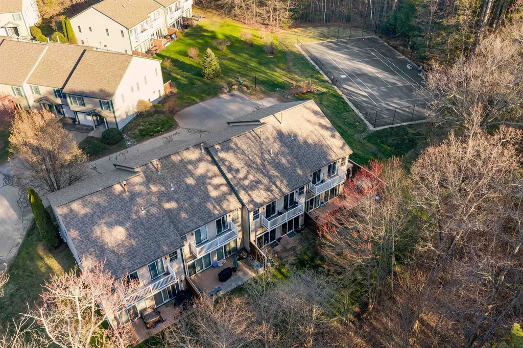 24 Deborah Lane Dover NH 03820