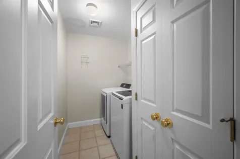 24 Deborah Lane Dover NH 03820