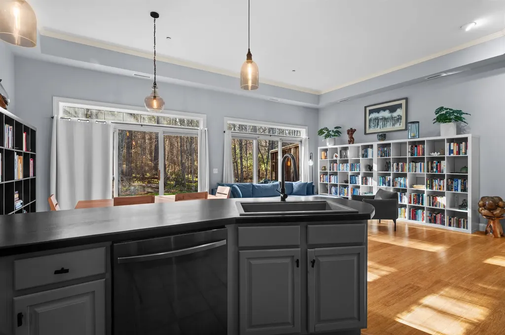 24 Deborah Lane Dover NH 03820