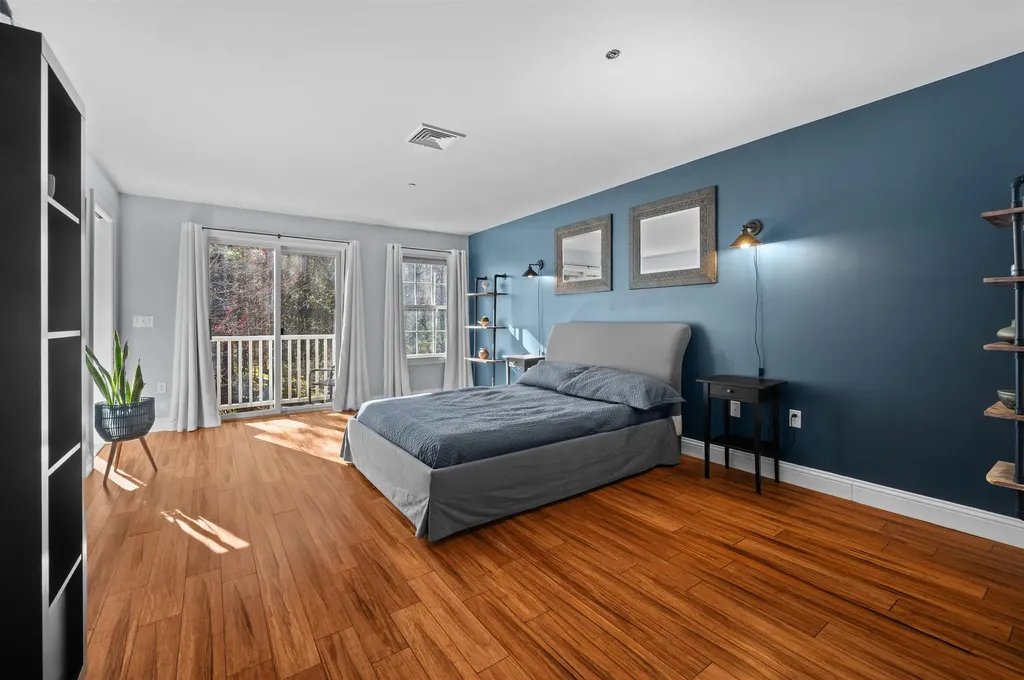24 Deborah Lane Dover NH 03820