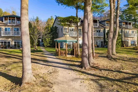 24 Deborah Lane Dover NH 03820