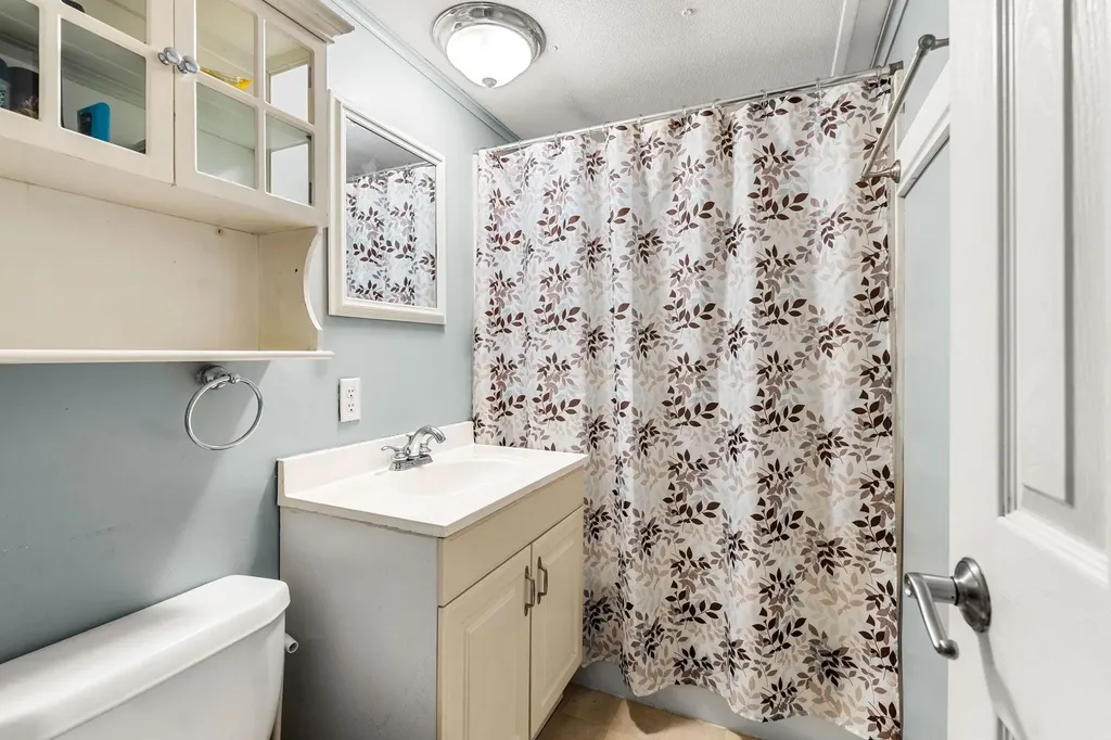 197 New Hillcrest Drive Greenville NH 03048