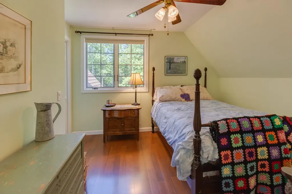 105 Loft Circle Campton NH 03223