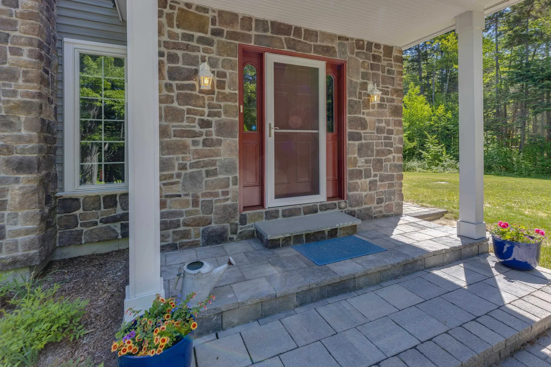 105 Loft Circle Campton NH 03223