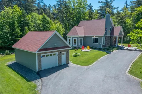 105 Loft Circle Campton NH 03223