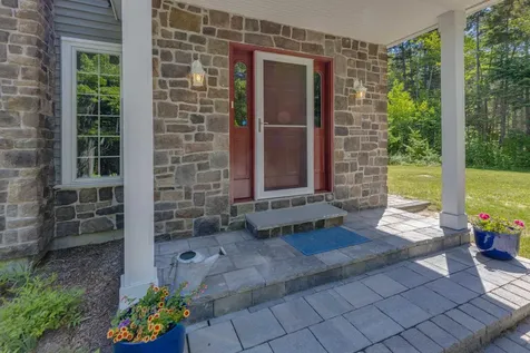105 Loft Circle Campton NH 03223