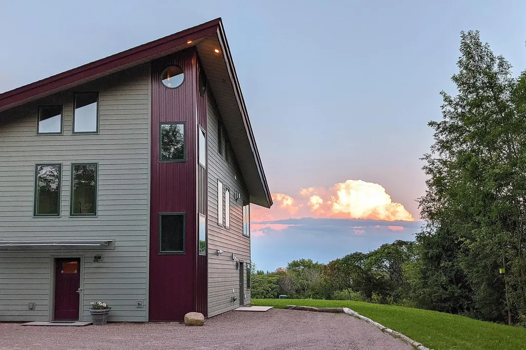 86 Town Line Road South Hero VT 05486