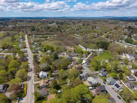 18 Spruce Street Somersworth NH 03878