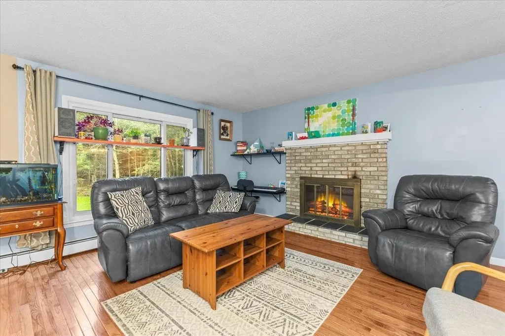 21 John Davis Drive Jericho VT 05465
