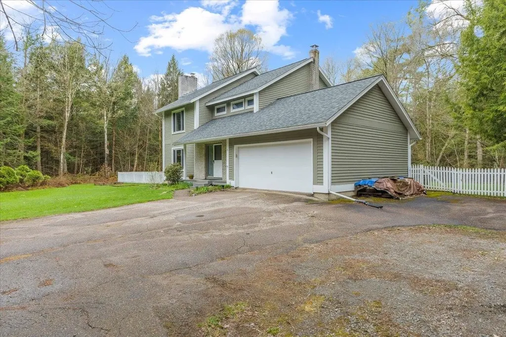 21 John Davis Drive Jericho VT 05465