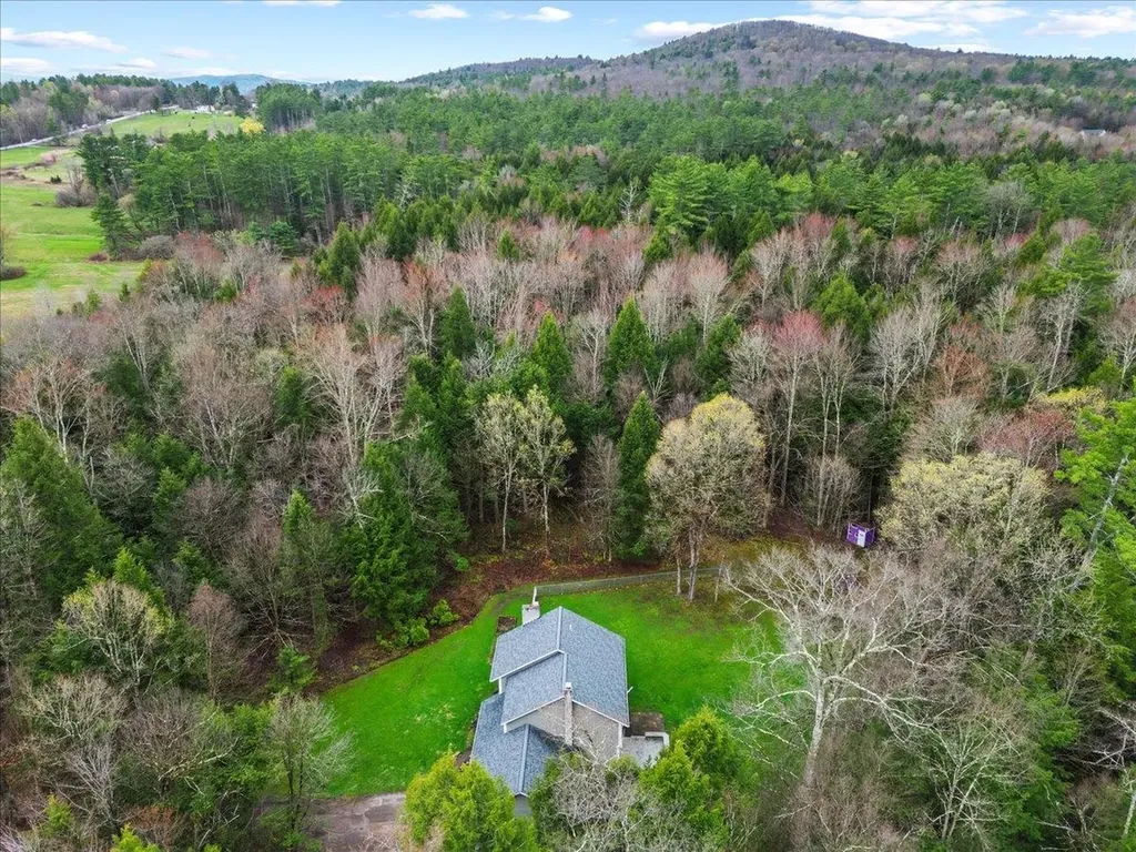 21 John Davis Drive Jericho VT 05465