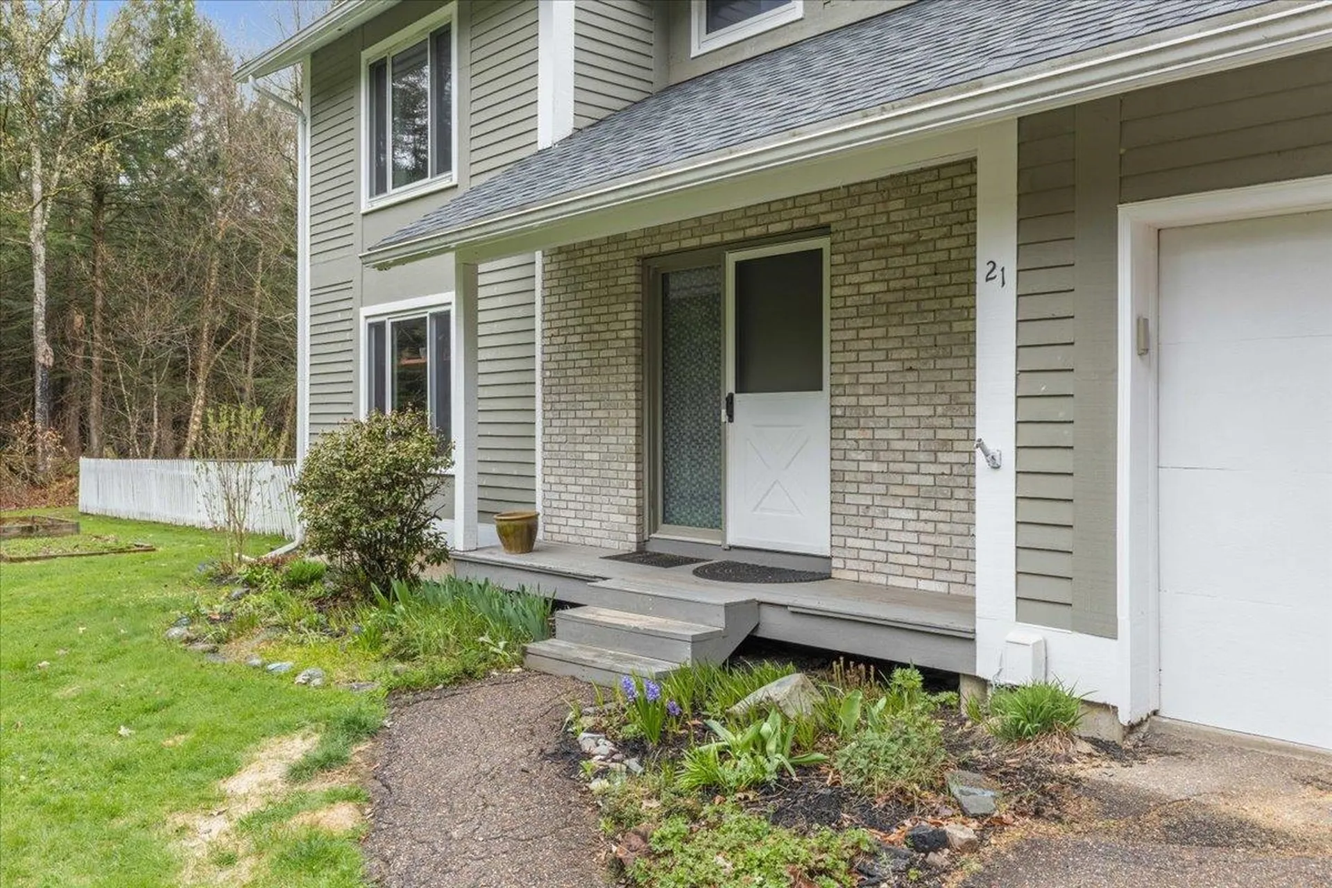 21 John Davis Drive Jericho VT 05465