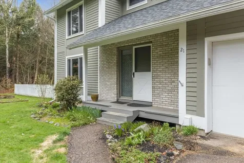 21 John Davis Drive Jericho VT 05465