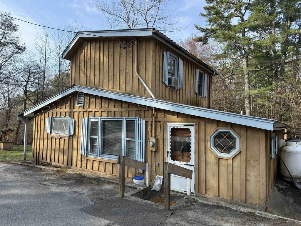 161 Canaan Street Canaan NH 03741