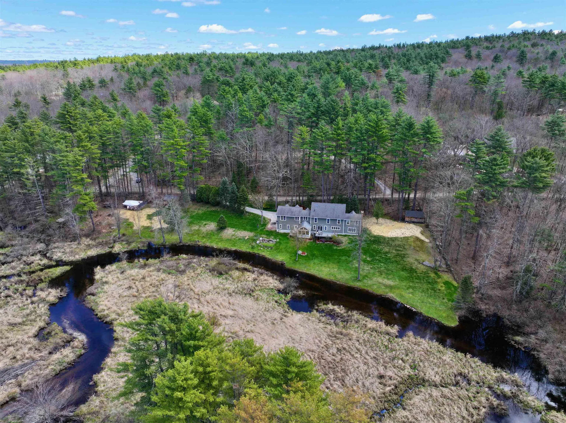 52 Newman Wilson Road Weare NH 03281