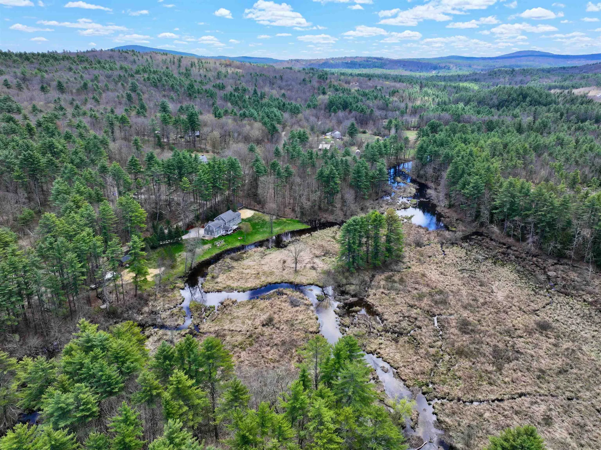 52 Newman Wilson Road Weare NH 03281
