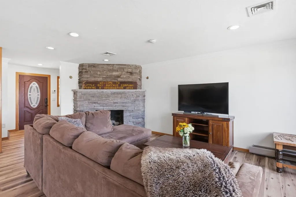 94 Lucerne Avenue Laconia NH 03246