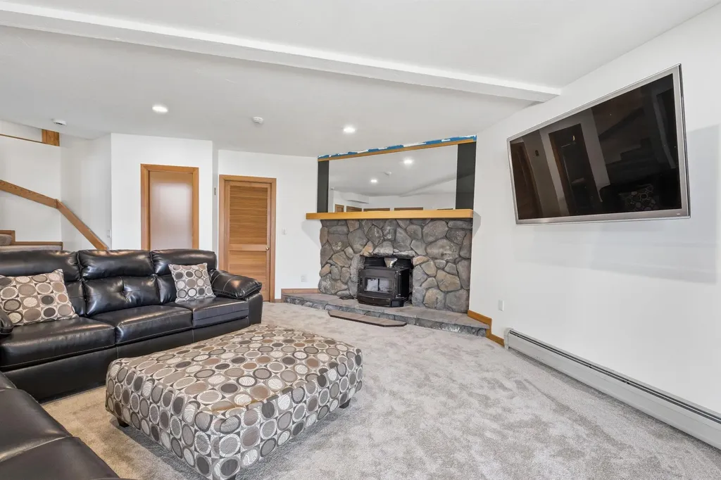 94 Lucerne Avenue Laconia NH 03246
