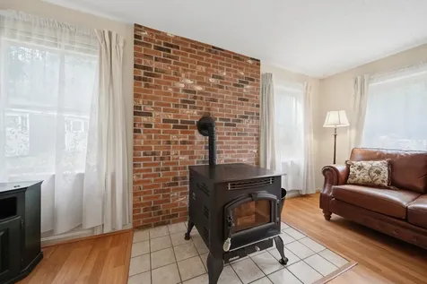 7 Picard Road Peterborough NH 03458