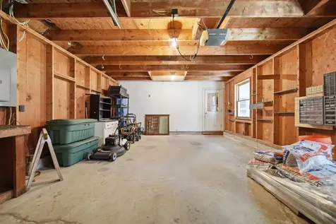 7 Picard Road Peterborough NH 03458