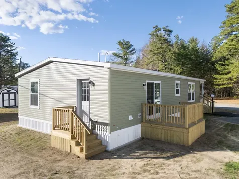40 Pine Street Hinsdale NH 03451