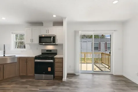 40 Pine Street Hinsdale NH 03451