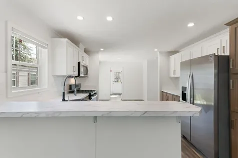 40 Pine Street Hinsdale NH 03451