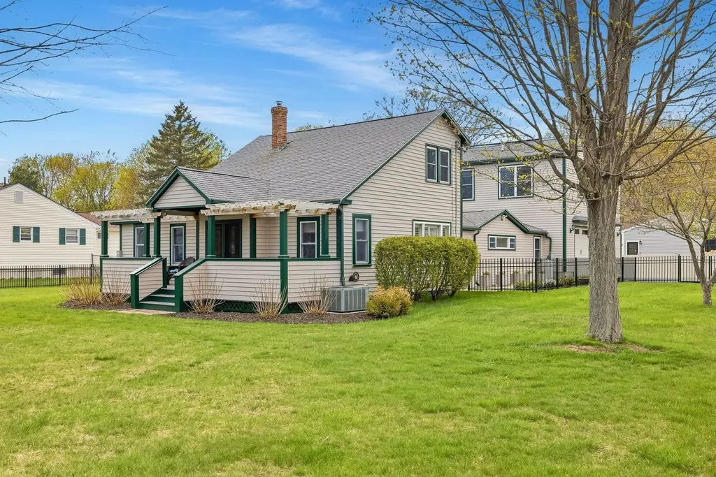 163 Ocean Road Portsmouth NH 03801