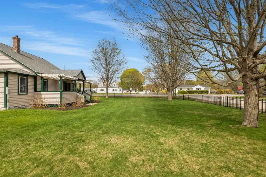 163 Ocean Road Portsmouth NH 03801