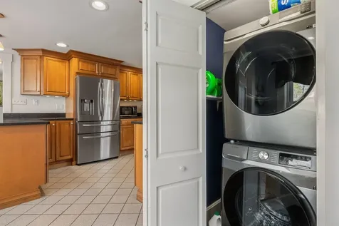 163 Ocean Road Portsmouth NH 03801