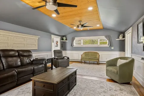 163 Ocean Road Portsmouth NH 03801