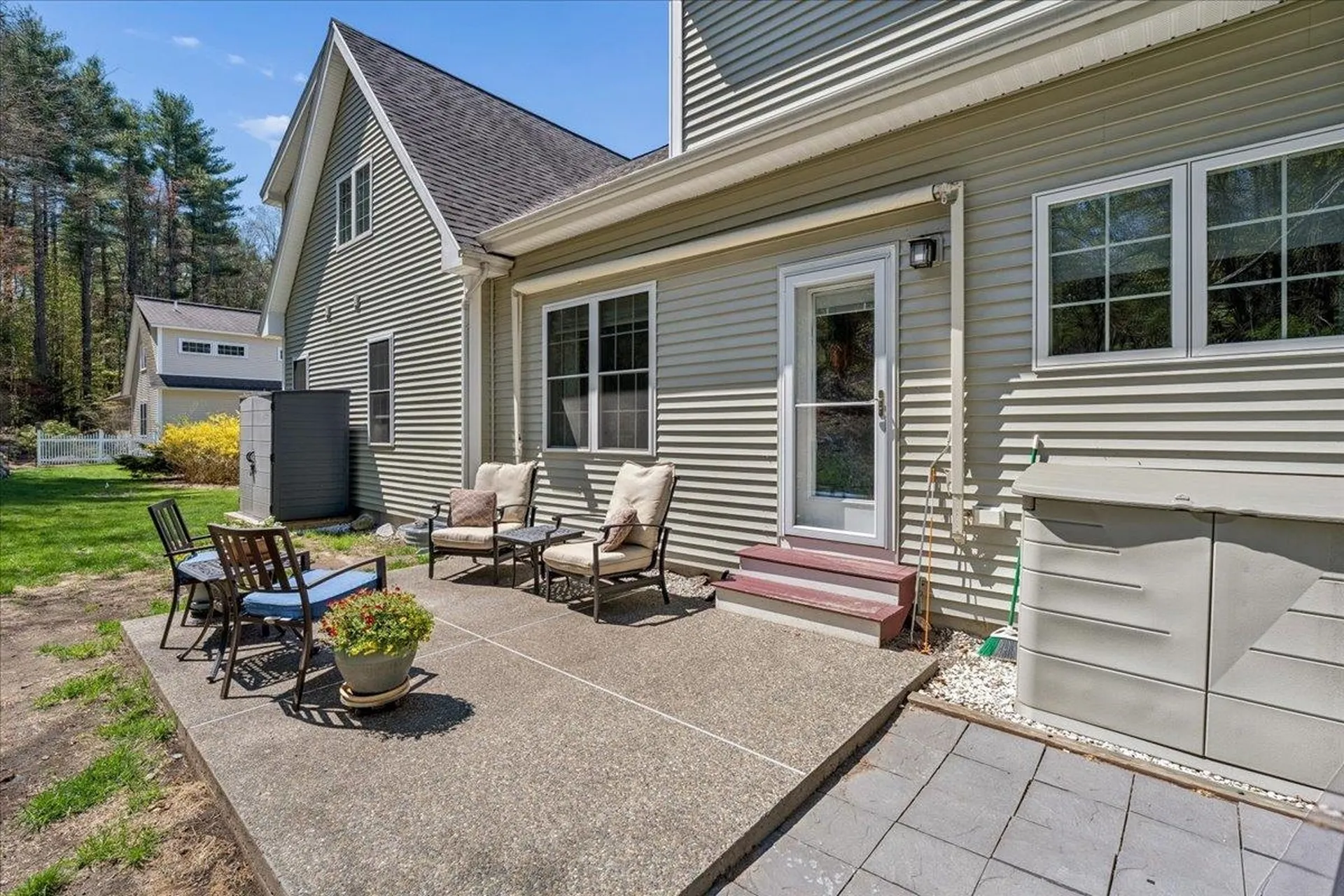 198 Mclane Way Manchester NH 03104