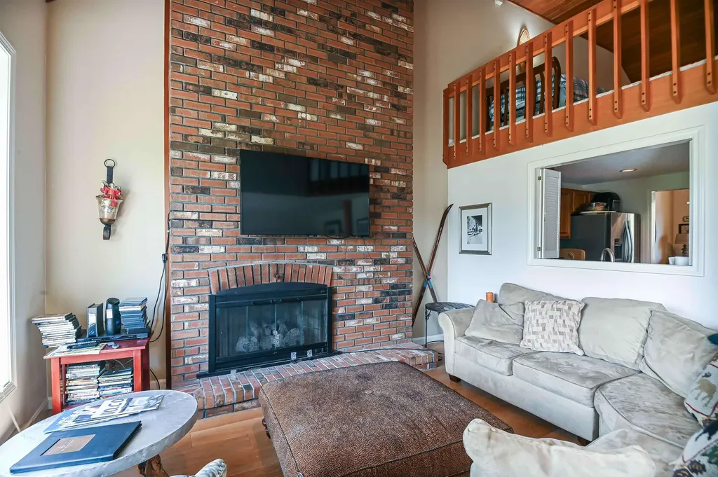 31D Wentworth Hall Avenue Jackson NH 03846
