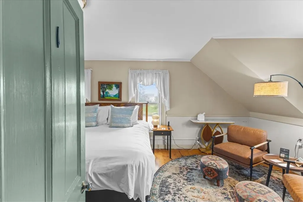 717 Maple Street Stowe VT 05672