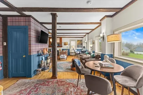 717 Maple Street Stowe VT 05672