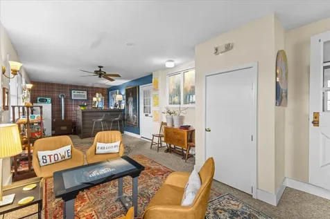 717 Maple Street Stowe VT 05672