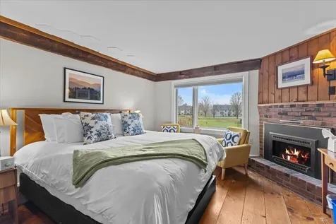 717 Maple Street Stowe VT 05672