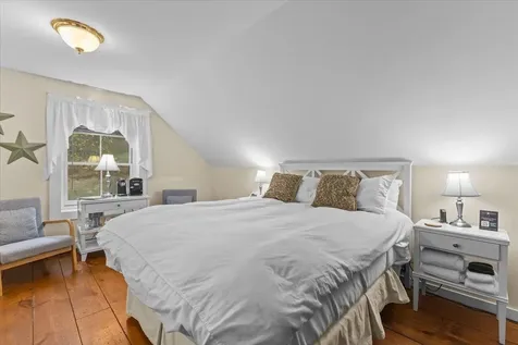 717 Maple Street Stowe VT 05672
