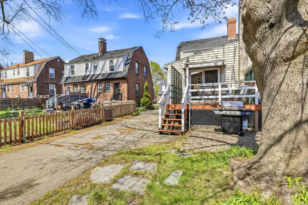 187 Raleigh Way Portsmouth NH 03801