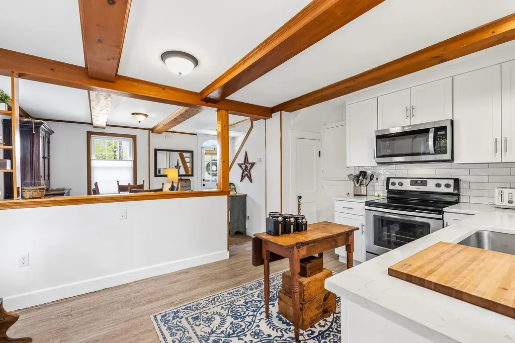 187 Raleigh Way Portsmouth NH 03801